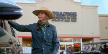 TMO for Business "Tractor Supply" - Director David Palmer - Palmer Productions TMO for Business "Tractor Supply" - Director David Palmer - Palmer Productions