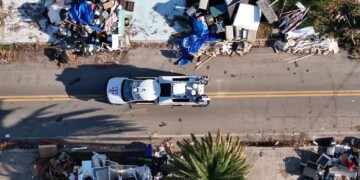 T-Mobile Post Season Hurricane Relief - Director David Palmer - Palmer Productions T-Mobile Post Season Hurricane Relief - Director David Palmer - Palmer Productions