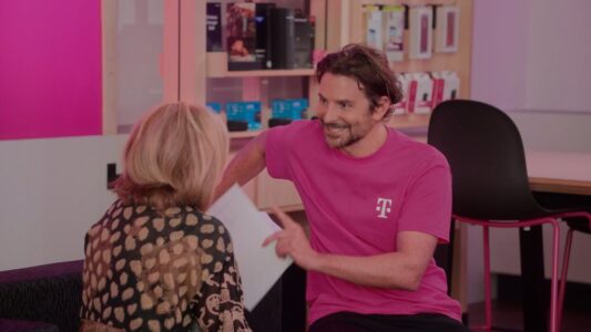 T-Mobile "Bradley and Gloria" (Super Bowl) - Directors Walt Becker and Brian Klugman - Palmer Productions T-Mobile "Bradley and Gloria" (Super Bowl) - Directors Walt Becker and Brian Klugman - Palmer Productions